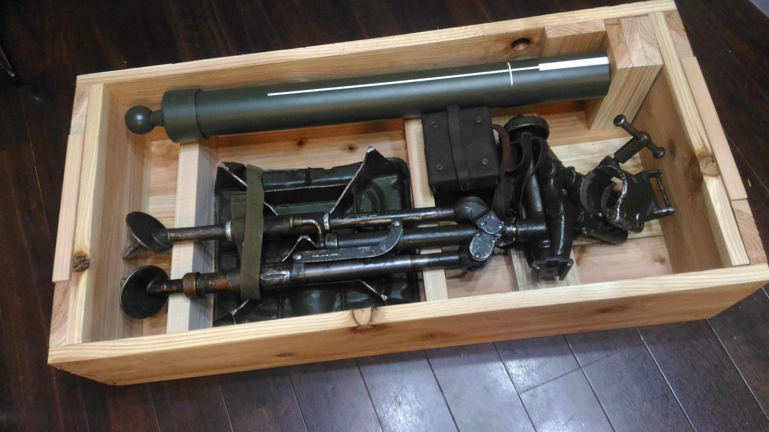 60mm迫撃砲の木箱を再現する。 | ww2geak